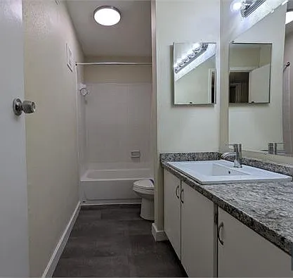 7200 T C Jester Blvd #203 — Photo 7