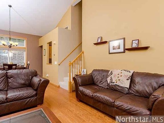 5th image of 15301 Greenhaven Lane