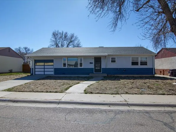 1814 Iroquois Rd, Pueblo, CO 81001