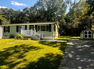149 Tarbox Rd, Plainfield, CT 06374