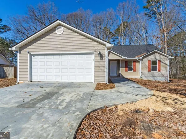 411 Foxdale Rd, Winder, GA 30680