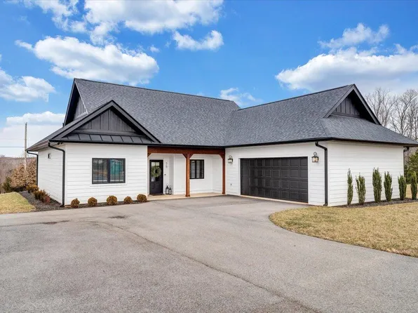 75 Wading Crane Ln, Wirtz, VA 24184