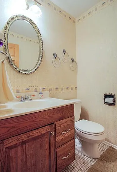 1114 Durham Dr — Photo 16