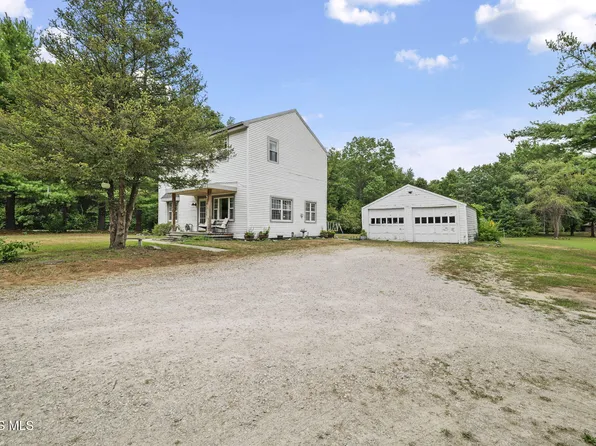 3725 Eber Rd, Monclova, OH 43542