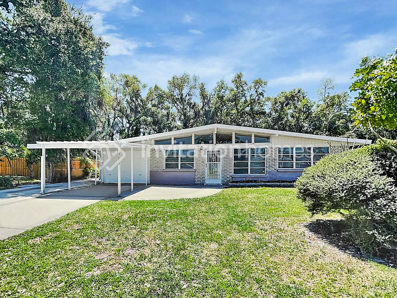 3652 Prado Dr Sarasota, FL 34235 — Photo 1