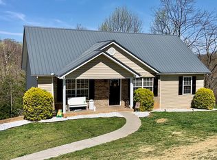 3844 Shandee Ln, Morristown, TN 37814