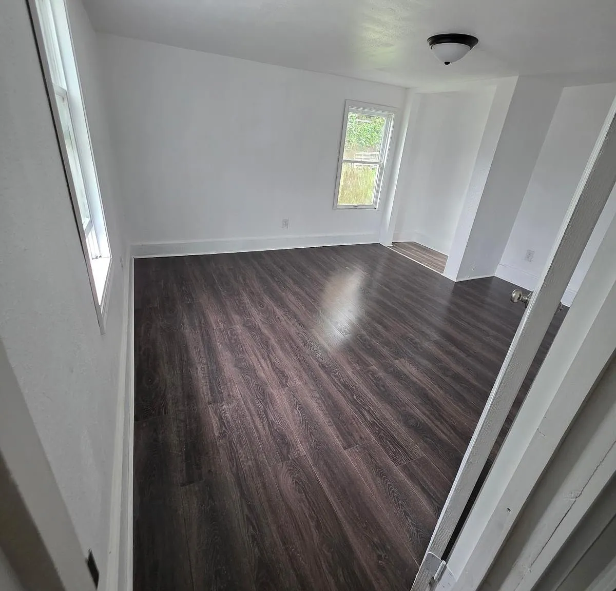 861 Koehler Ave — Photo 2