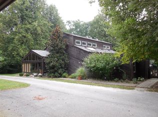 1694 Hedden Rd, Versailles, KY 40383