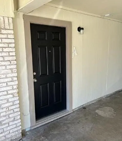 5002 Suburban Dr #A — Photo 2