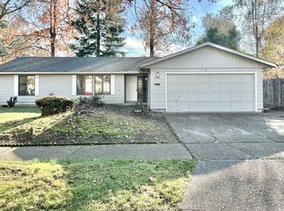 2386 Woodlawn Ct NE, Keizer, OR 97303