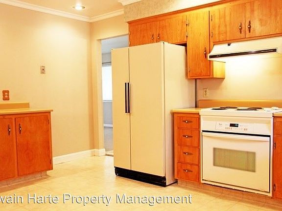5th image of 17890 Lime Rock Dr