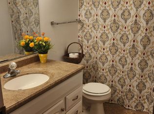 419 S Walnut Ave #9, Ames, IA 50010