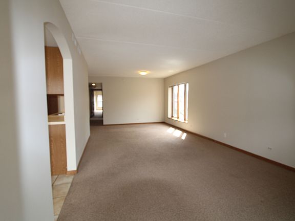 5th image of 6415 Elm St APT 3A