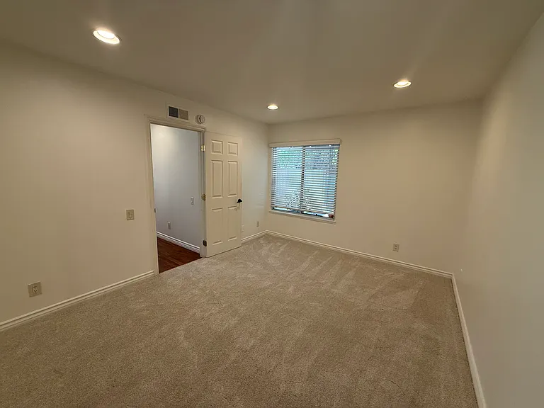 1647 Orinda Ct — Photo 12