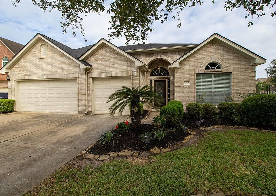 1st image of 502 Silver Leaf Ct