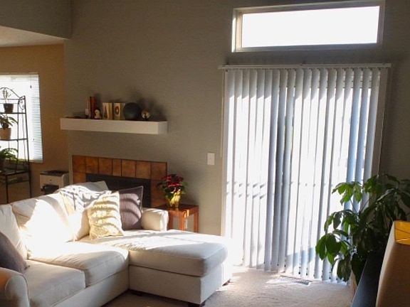 4th image of 1141 Bay Harbour Cir