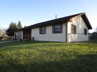 300 Northfield Ave, Harvard, IL 60033