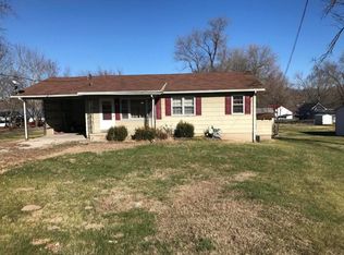 1000 E Washington Ave, Ava, MO 65608
