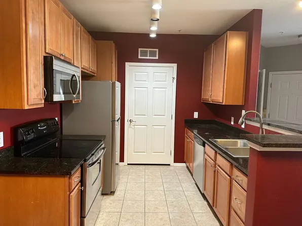 3000 Blue Sky Cir Unit 11-204, Erie, CO 80516