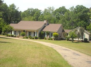 115 King Dr, Dothan, AL 36303