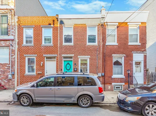2027 E Hazzard St, Philadelphia, PA 19125