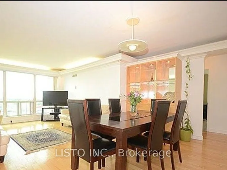 8 Lee Centre Dr #2009 — Photo 3