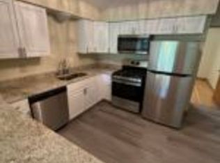 1160 E. Singer Cr., Milwaukee, WI 53212