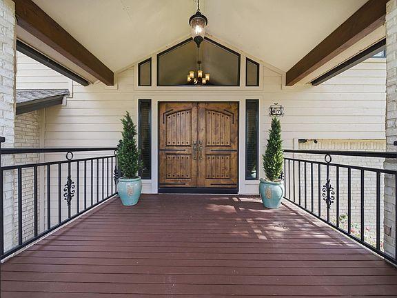 5th image of 67 Huntsmans Horn Cir