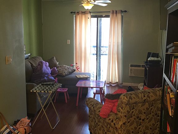 4th image of 871 Underhill Ave
