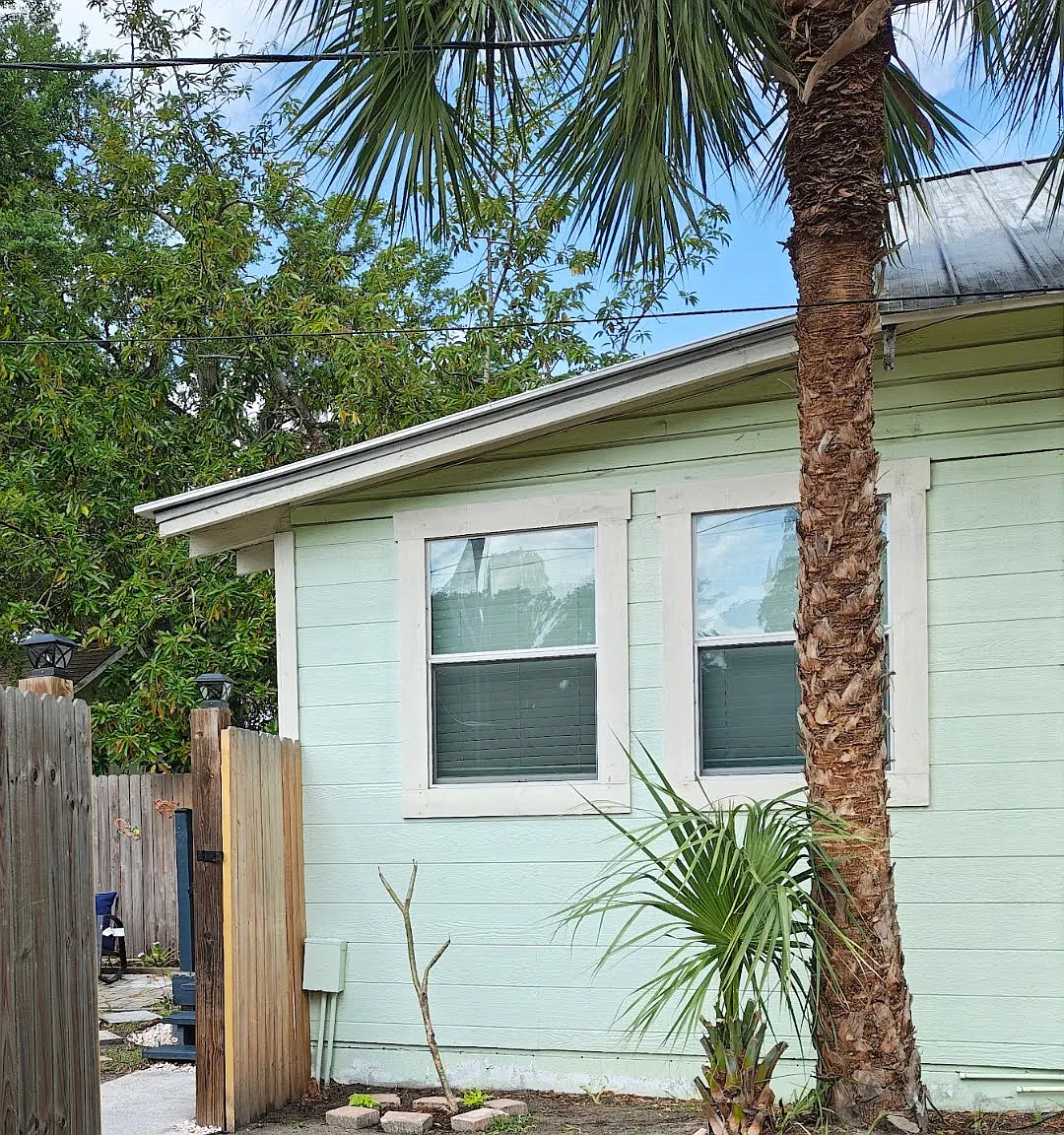 Avenue A NE, Winter Haven — Photo 1