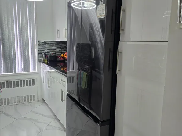 108-49 63rd Avenue image 13 of 13