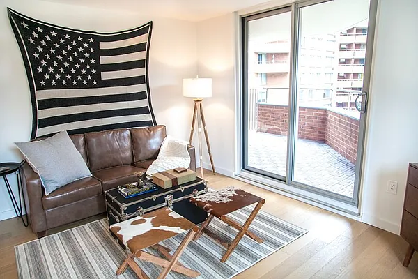 Rented by Pinnacle City Living | media 104