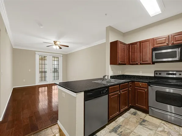 7575 Kirby Dr APT 3308, Houston, TX 77030