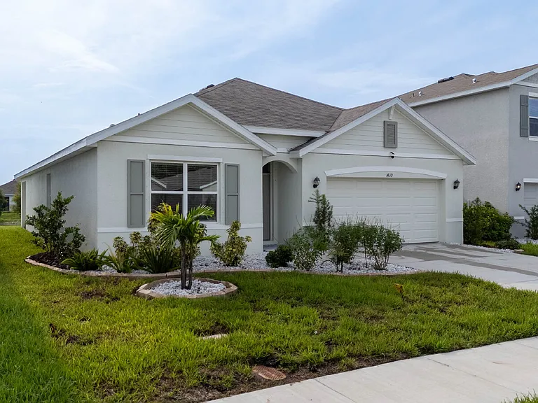 1439 Orchardgrass Cir — Photo 2
