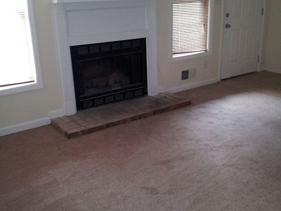3rd image of 4918 Farmstead Ct