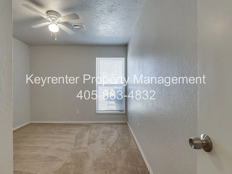 6913 Fawn Canyon Dr — Photo 43