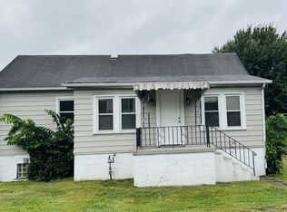 385 Hallam Ave, Washington, PA 15347