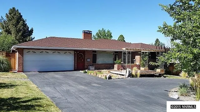 335 Morningside Dr photo 1