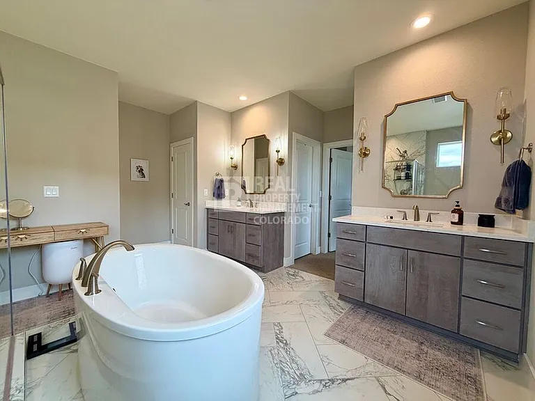 978 Brotherton Point — Photo 14