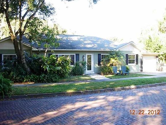 4th image of 916 Laurel Ave