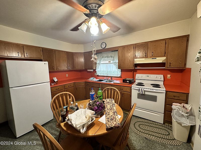 4th image of 31 Kreisel Terrace