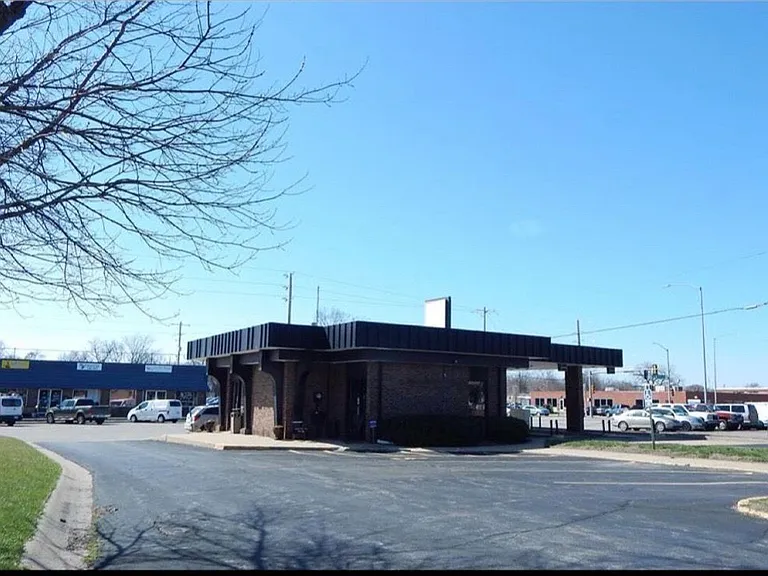 218 S Kansas Ave — Photo 5