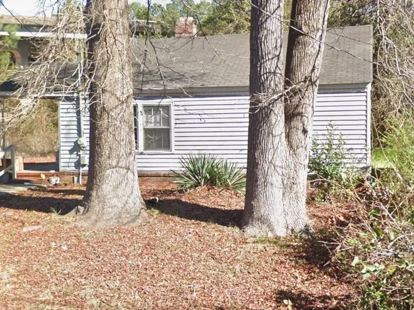 314 Plum St, Fayetteville, NC 28301