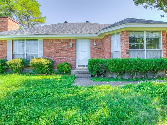 4th image of 1015 W Westhill Dr
