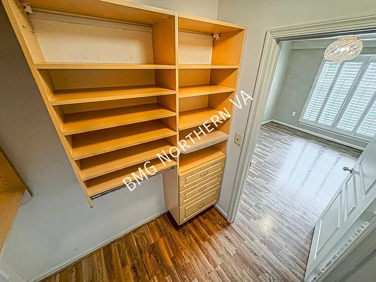 5565 Seminary Rd #404 — Photo 15