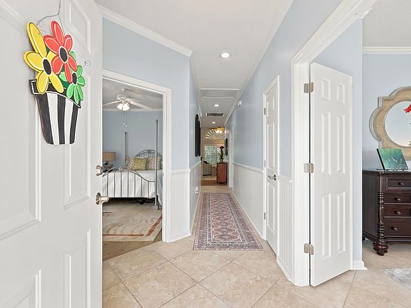 2nd image of 4252 Rivergate Dr.