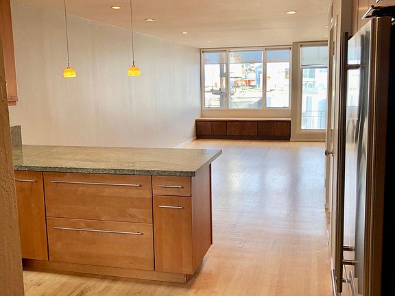 2nd image of 313 2nd Ave APT 5