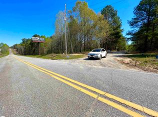 1745 Chumley Rd, Woodruff, SC 29388