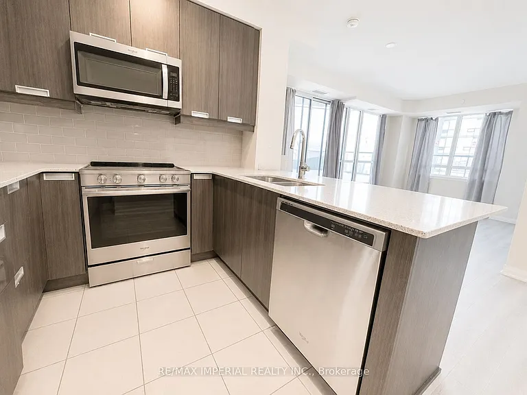 65 Watergarden Dr #403 — Photo 9
