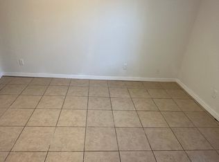 1900 1/2 45th St S, Saint Petersburg, FL 33711